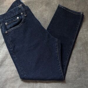 GAP 32x30 Athletic taper Men’s jeans NWOT dark rinse color